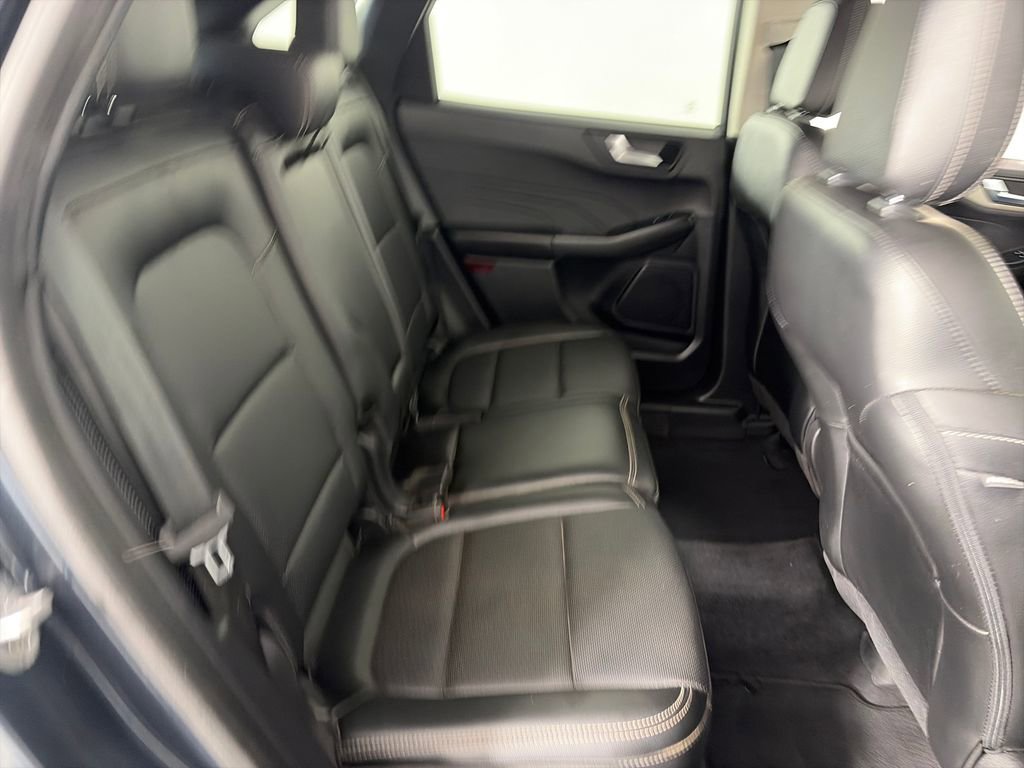 Certified 2022 Ford Escape SEL AWD/4WD image 29