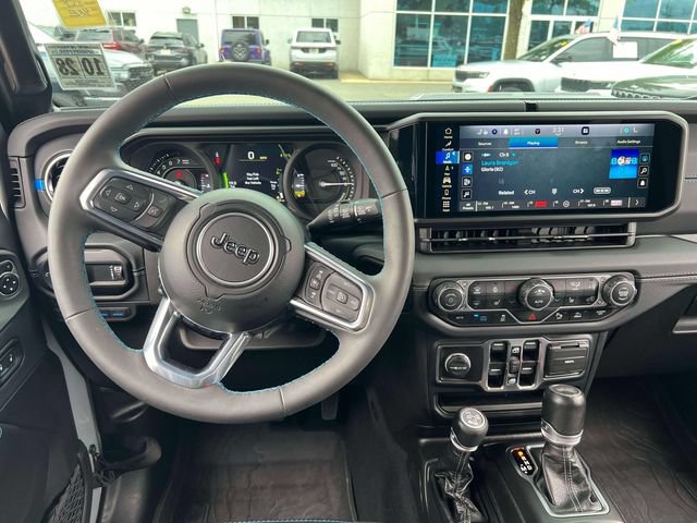 Used 2024 Jeep Wrangler High Altitude AWD/4WD image 30