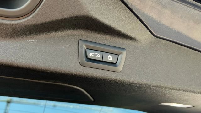 Used 2020 BMW X7 M50i image 79
