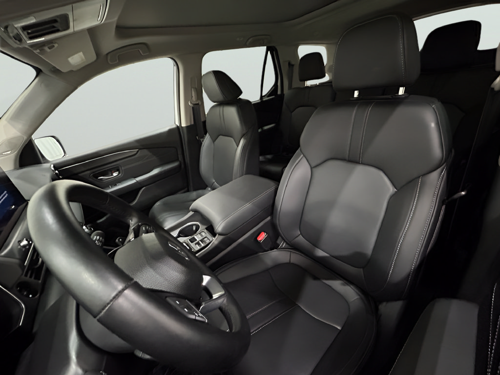 Certified 2026 Honda Pilot Touring image 21