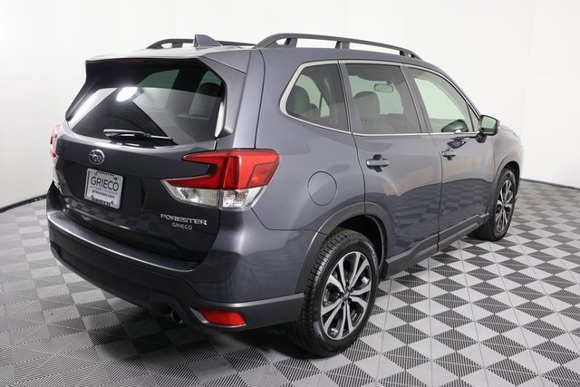 Used 2023 Subaru Forester Limited image 8