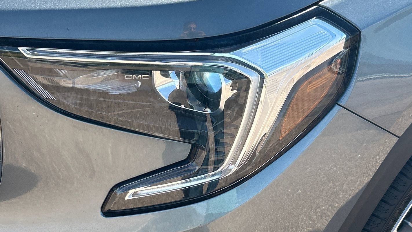 Used 2020 GMC Terrain SLT w/ Preferred Package image 17