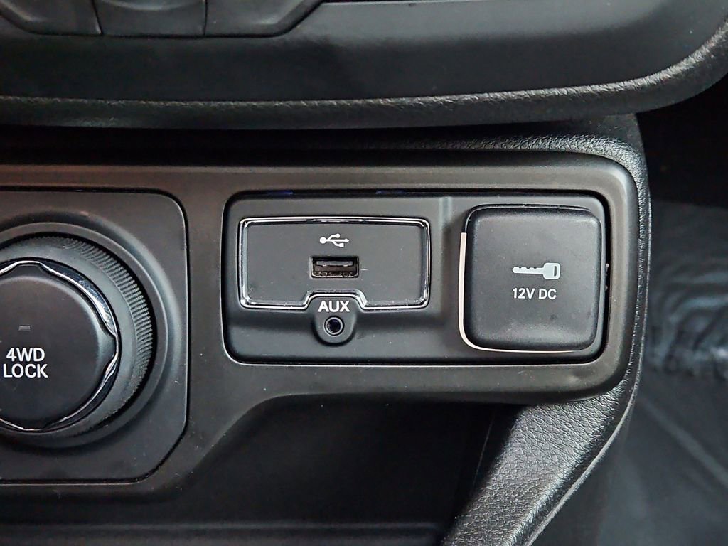 Used 2021 Jeep Renegade Limited w/ Sun & Sound Group image 19