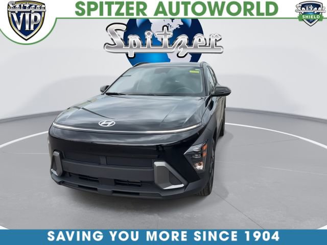 Used 2024 Hyundai Kona SEL AWD/4WD image 3