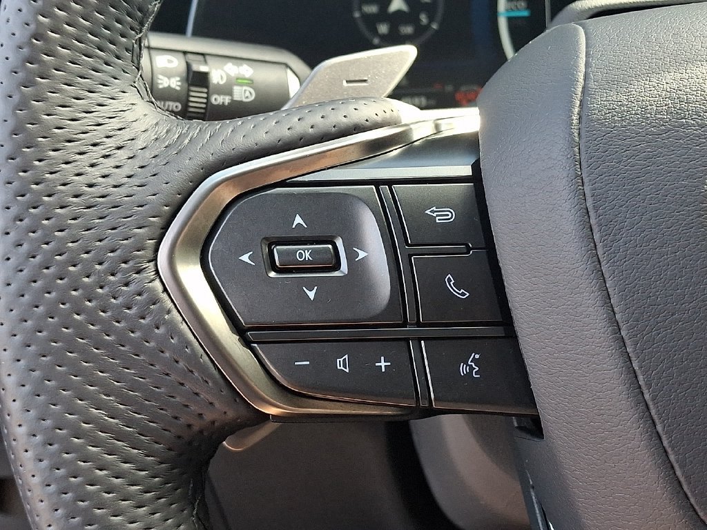 Certified 2026 Lexus TX 500h AWD w/ Technology Package image 22
