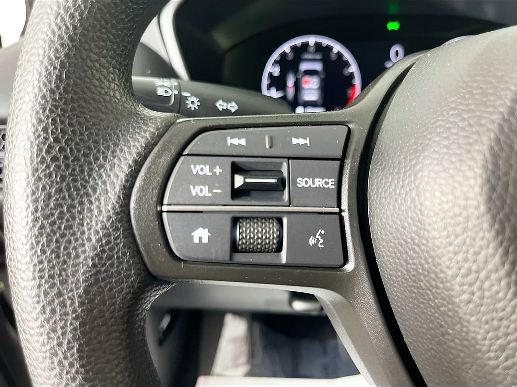 Used 2025 Honda HR-V LX image 14