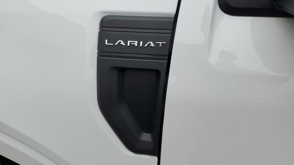 New 2026 Ford Maverick Lariat image 12