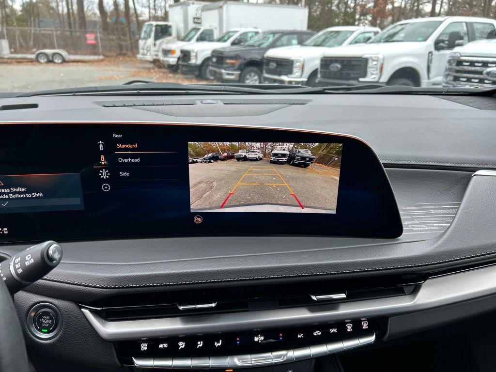 Used 2025 Cadillac XT4 Premium Luxury image 20