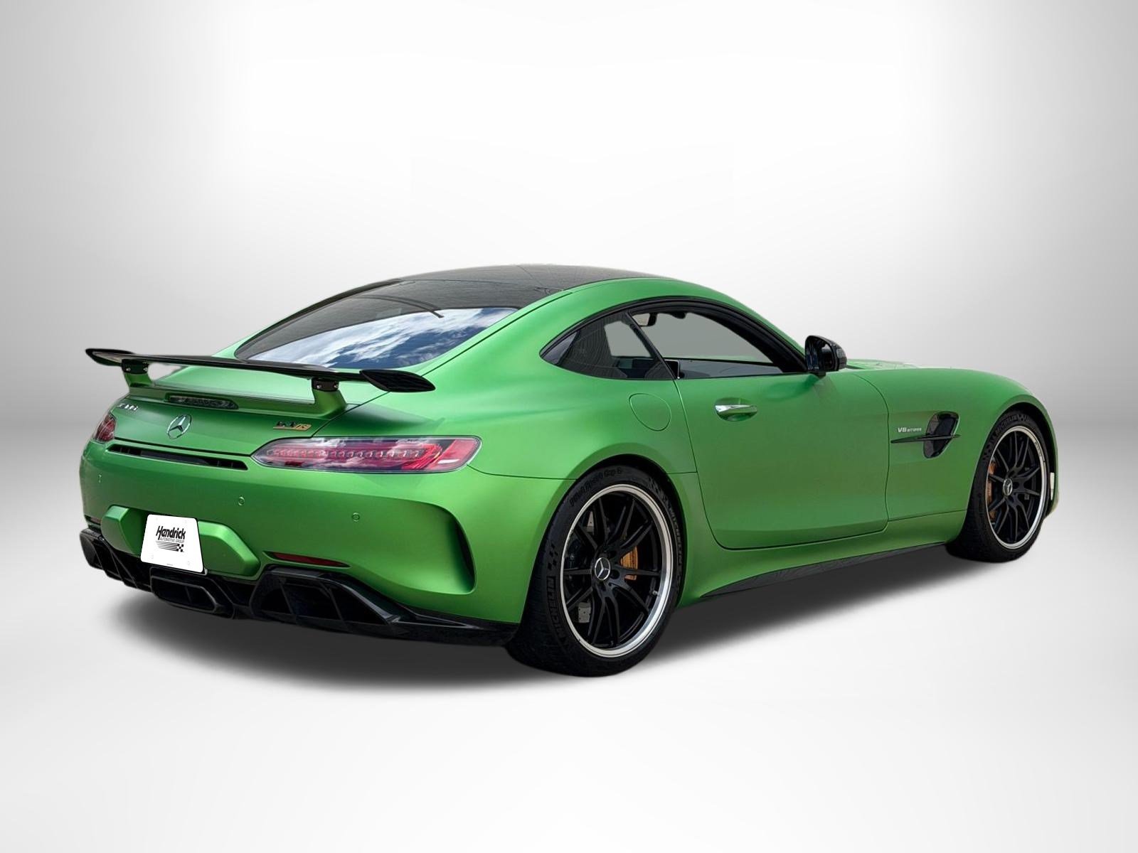 Used 2018 Mercedes-Benz AMG GT R image 3