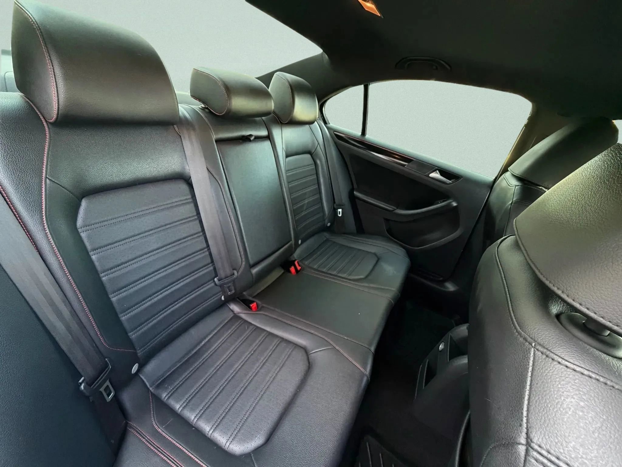 Used 2016 Volkswagen Jetta GLI SEL FWD image 14