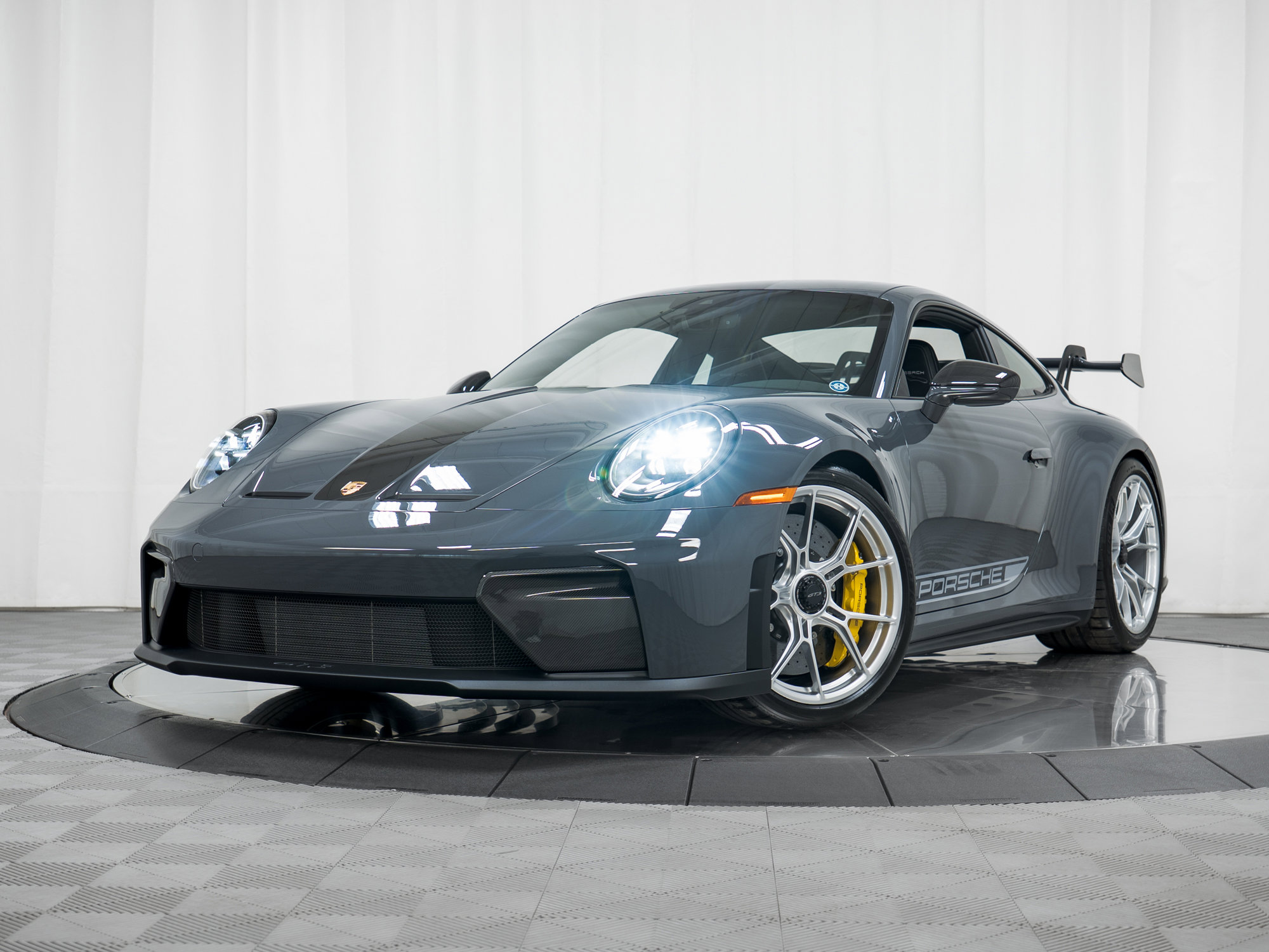 Used 2026 Porsche 911 GT3 image 35