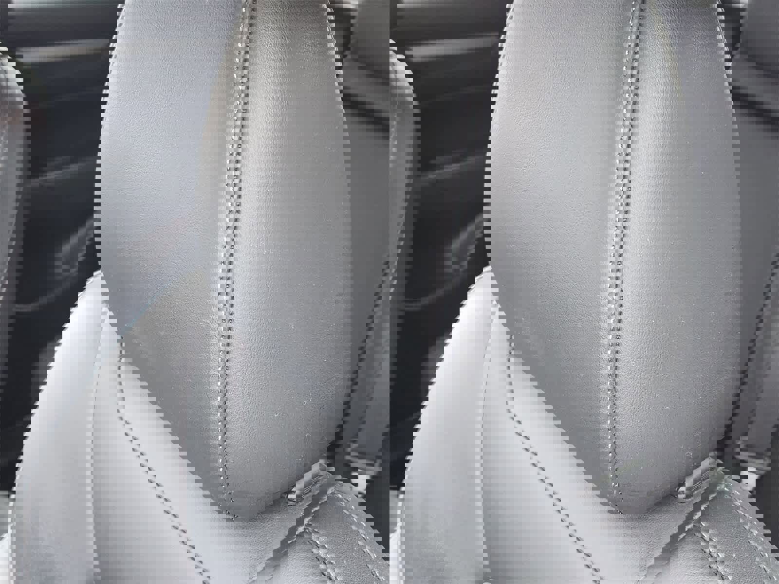 Used 2019 MAZDA CX-5 Touring image 14