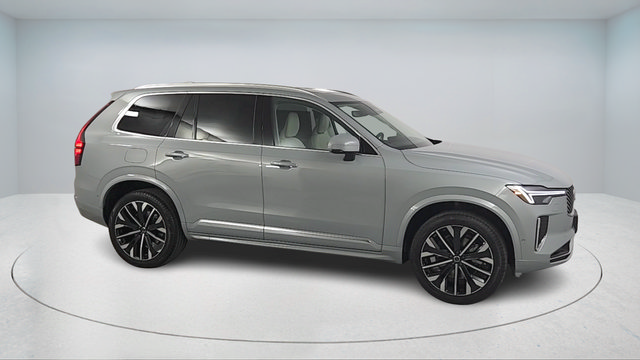 Certified 2026 Volvo XC90 B6 Ultra w/ Protection Package AWD/4WD image 2