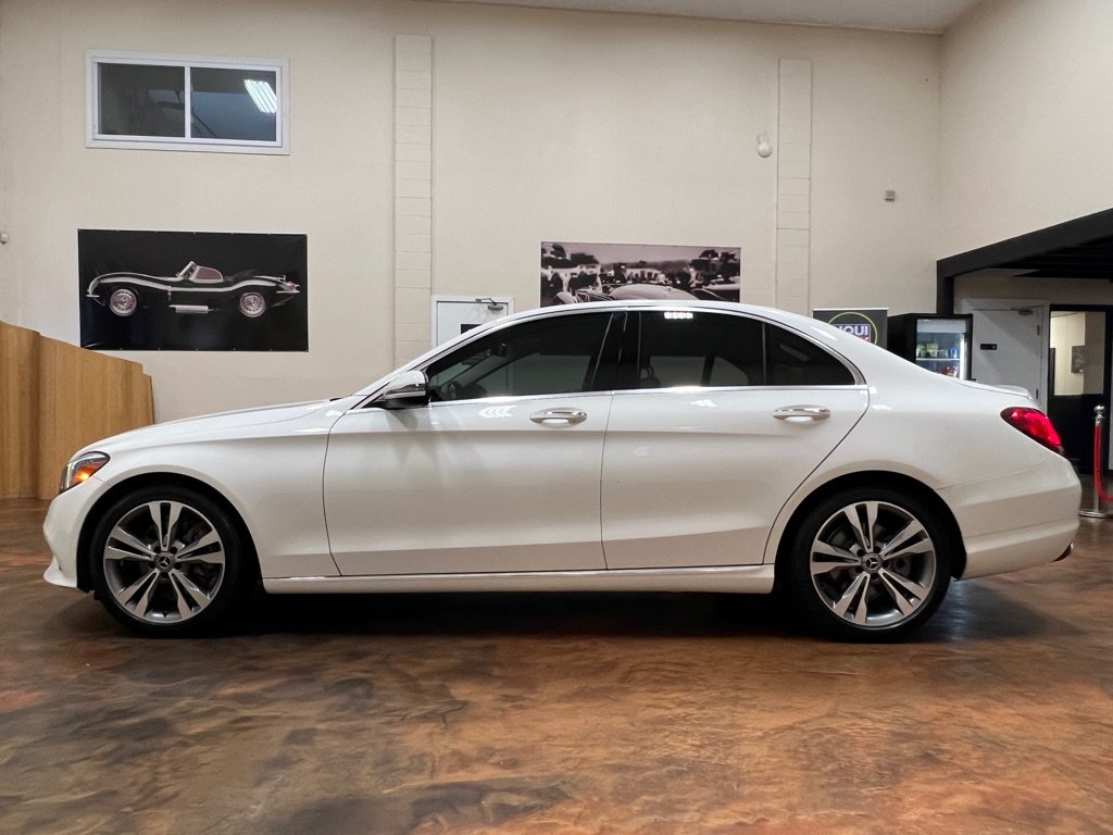 Used 2019 Mercedes-Benz C 300 Sedan image 6