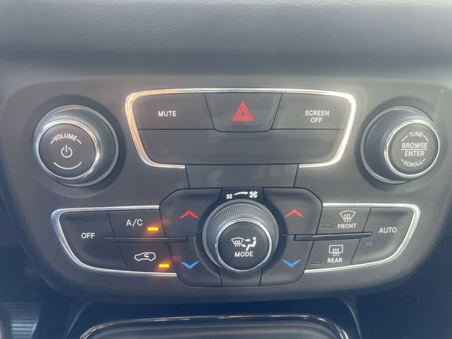 Used 2019 Jeep Compass Limited AWD/4WD image 19