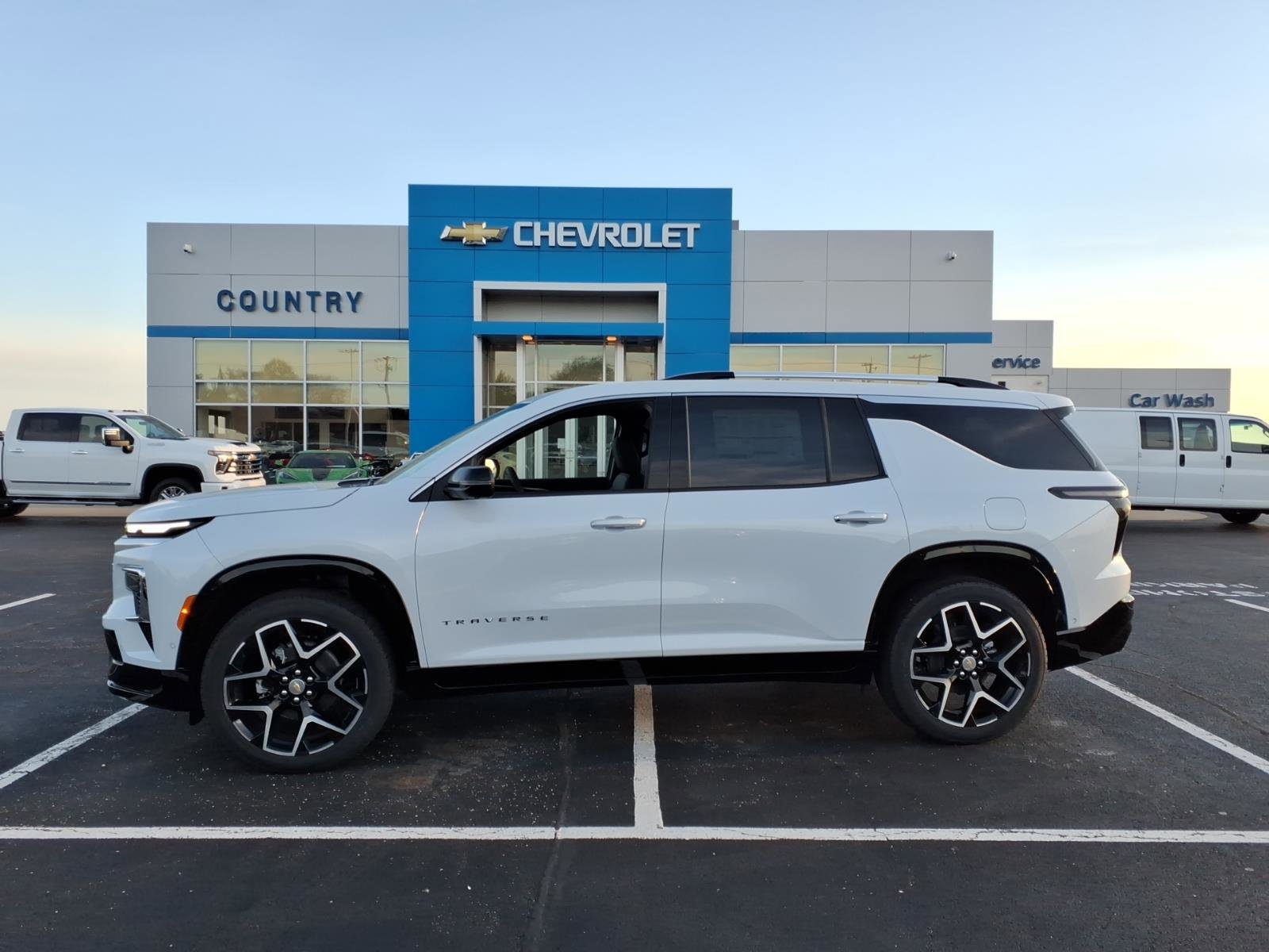 New 2026 Chevrolet Traverse High Country AWD/4WD image 2