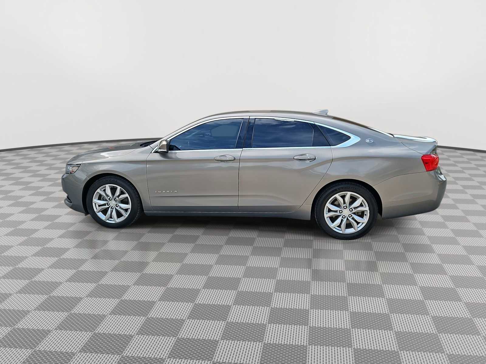 Used 2019 Chevrolet Impala LT image 5