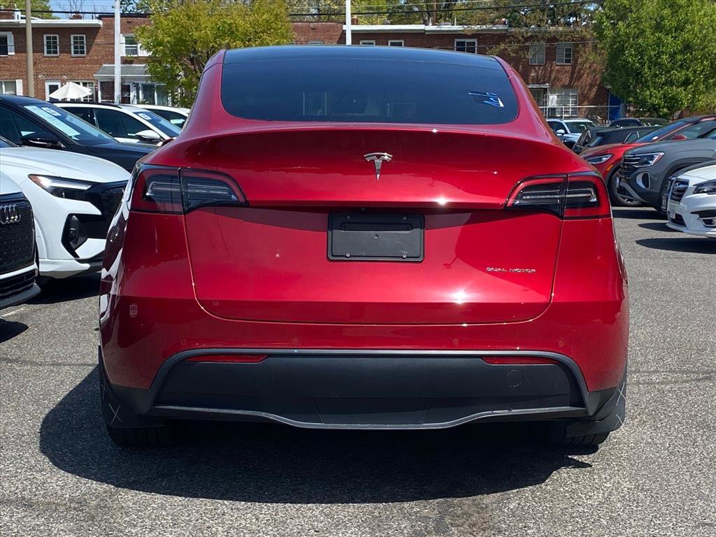 Used 2021 Tesla Model Y Long Range image 4