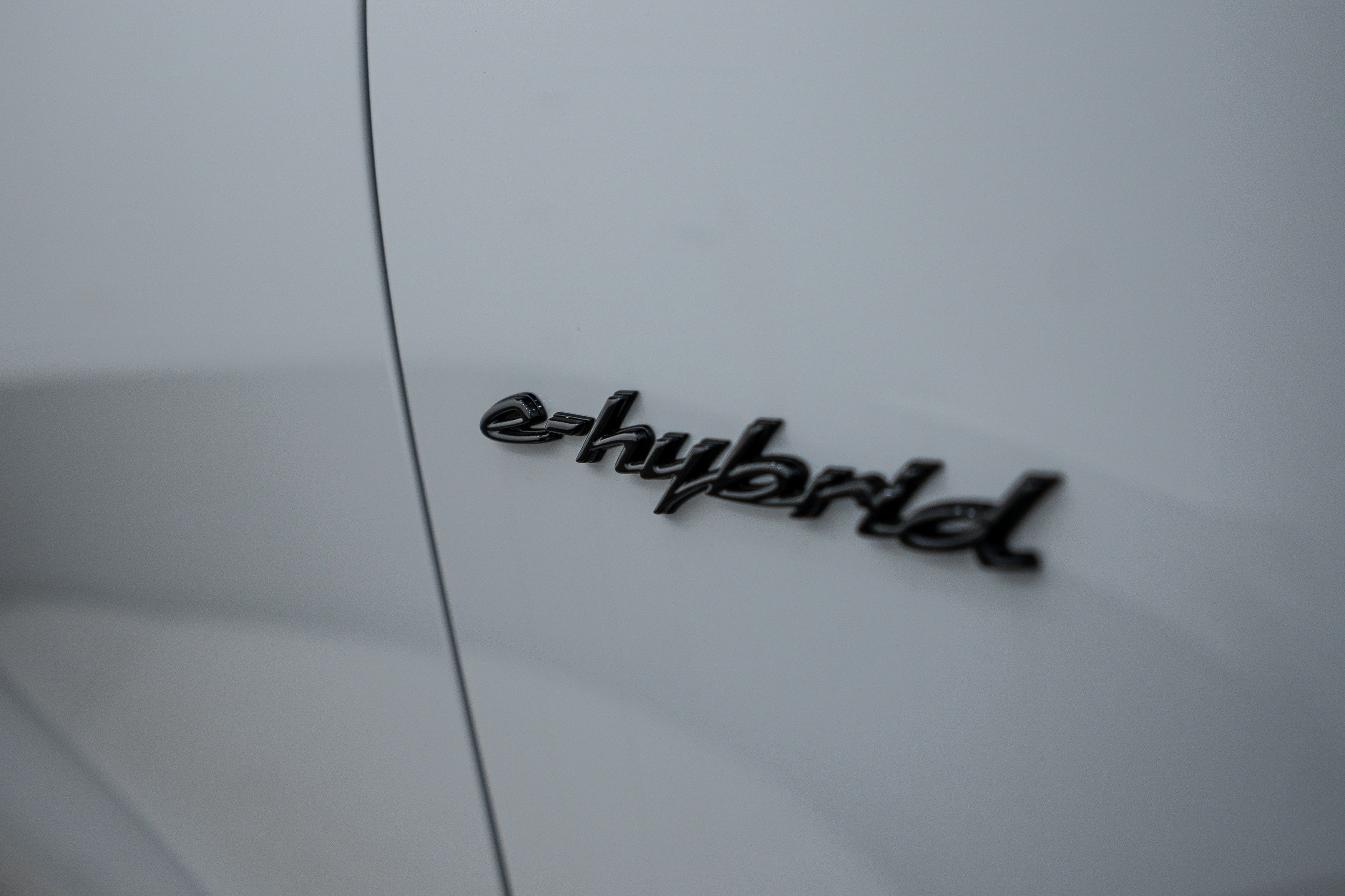 New 2026 Porsche Cayenne E-Hybrid Coupe image 12