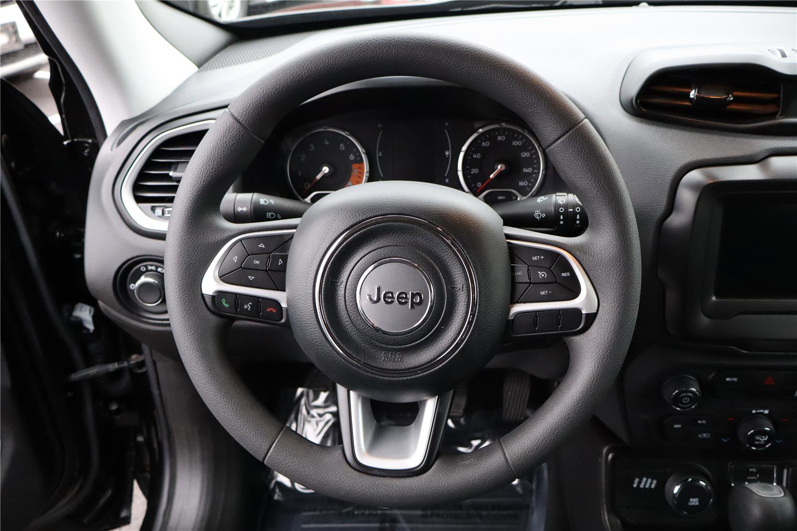 Used 2021 Jeep Renegade Sport image 16