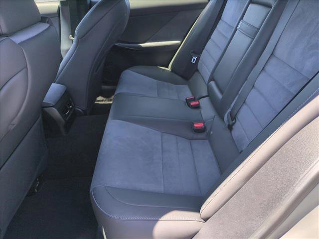 Used 2022 Lexus IS 500 RWD image 20