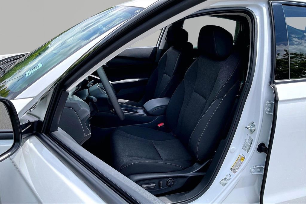 Used 2025 Honda Accord SE image 17