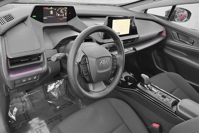 Used 2026 Toyota Prius Plug-In Hybrid FWD image 11