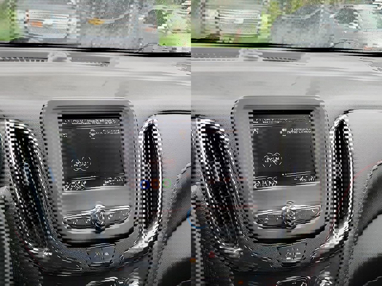 Used 2024 Chevrolet Equinox RS image 16