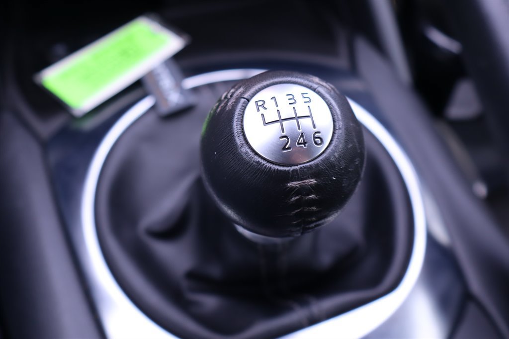 Used 2020 MAZDA MX-5 Miata RF Club RWD image 36