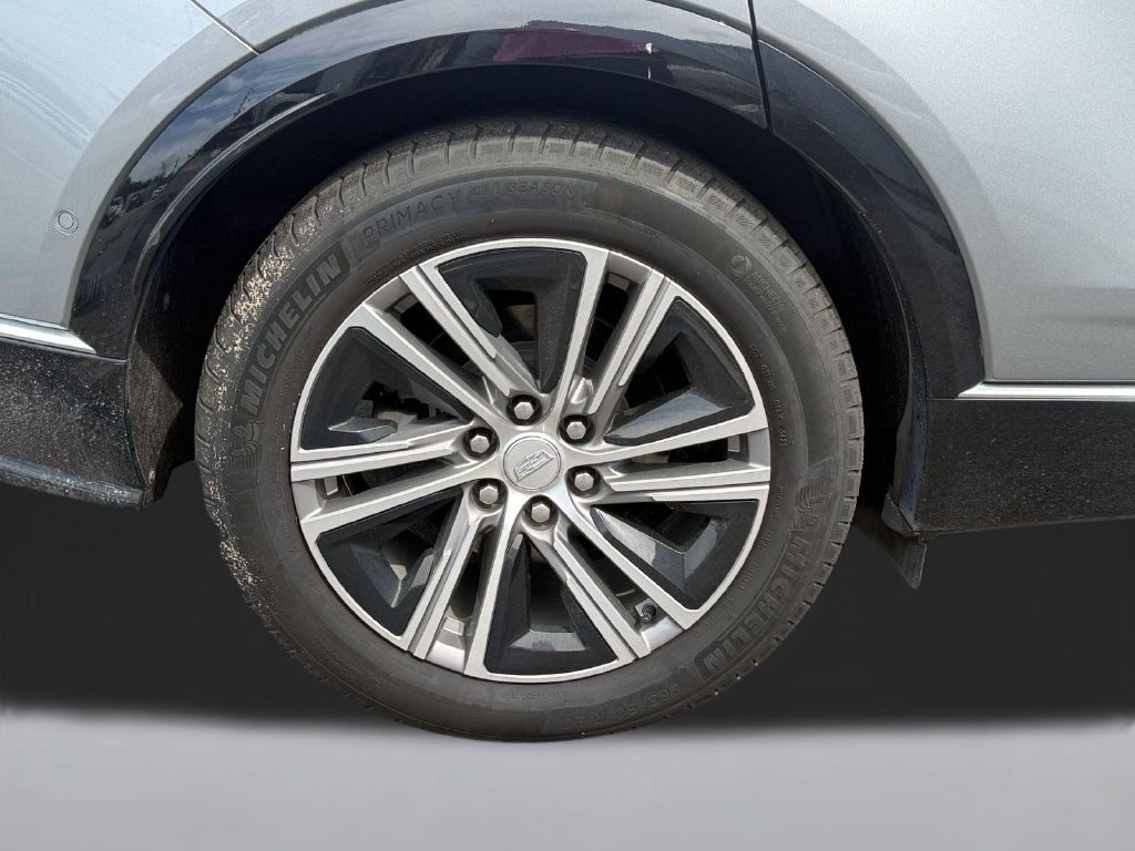 Certified 2024 Cadillac Lyriq Luxury AWD/4WD image 10