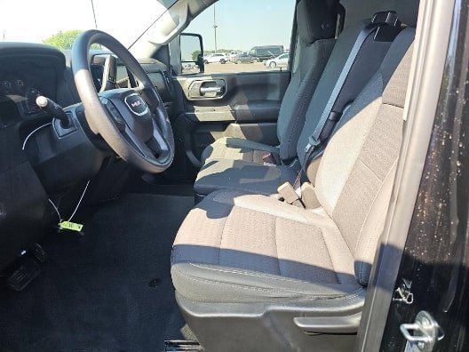 Used 2024 GMC Sierra 2500 Pro image 9