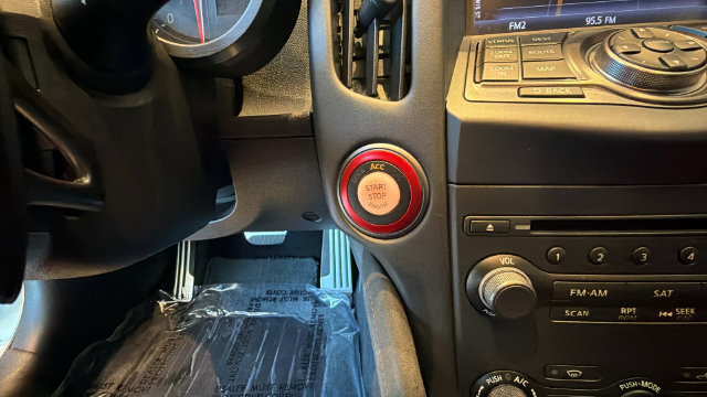 Used 2019 Nissan 370Z NISMO RWD image 16