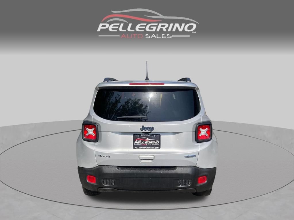 Used 2019 Jeep Renegade Latitude w/ Cold Weather Group AWD/4WD image 6