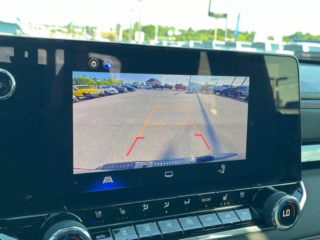 Certified 2025 Chevrolet Colorado Z71 w/ Z71 Convenience Package 2 image 29