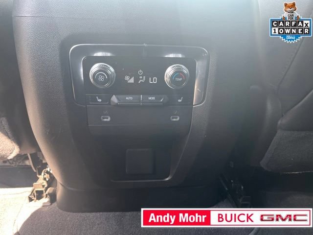 Used 2023 GMC Yukon XL SLT w/ SLT Premium Package AWD/4WD image 38