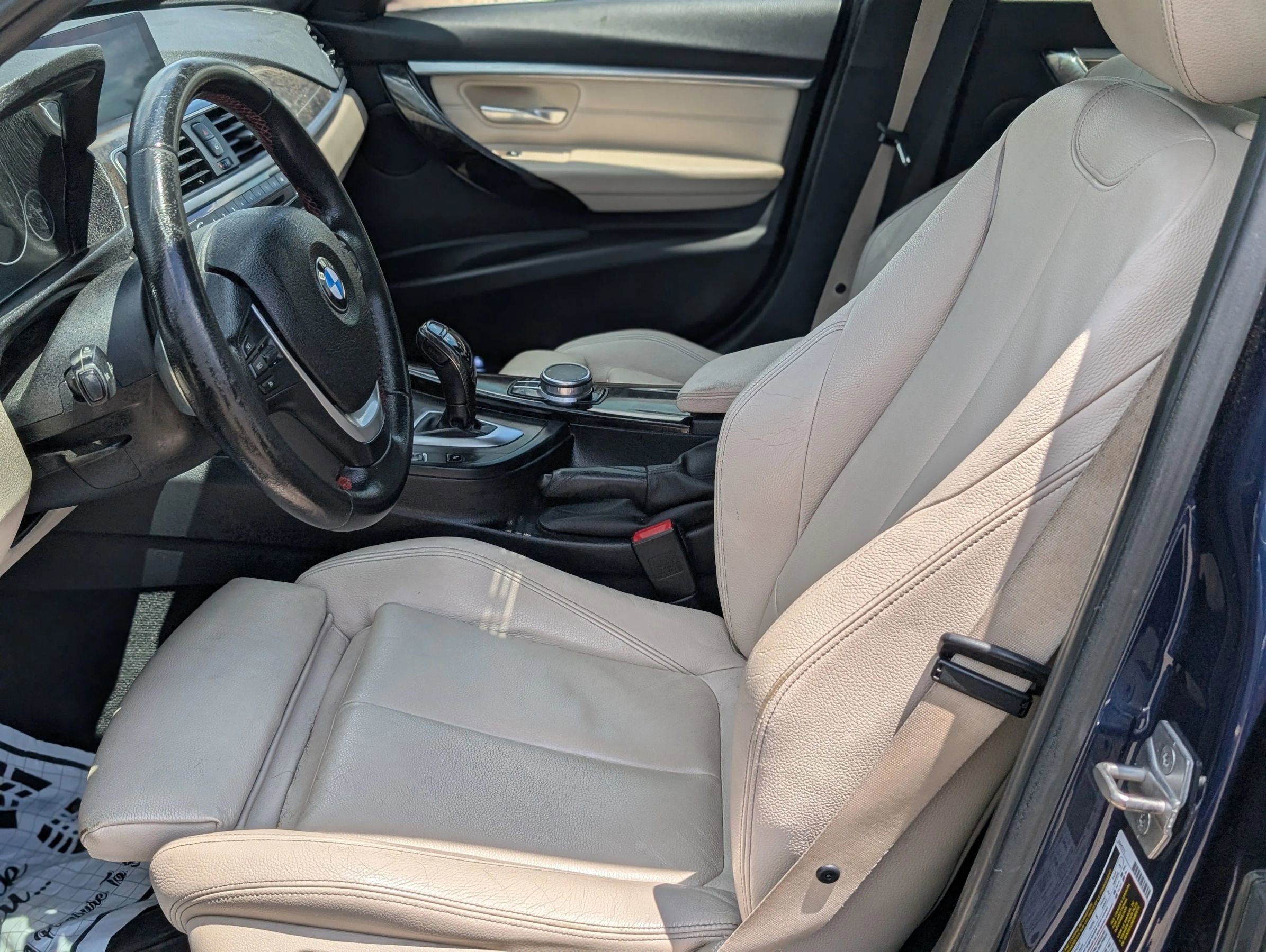 Used 2017 BMW 330i Sedan image 21