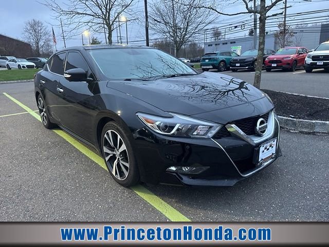 Used 2016 Nissan Maxima Platinum w/ Interior Lighting Package image 1