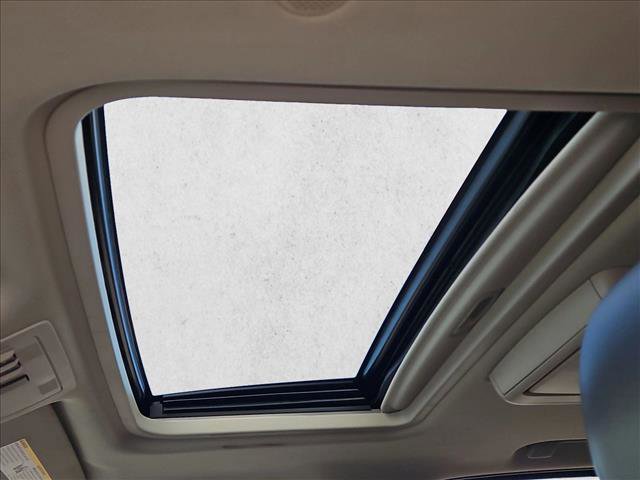 Used 2010 Chevrolet Tahoe LT w/ Luxury Package image 14