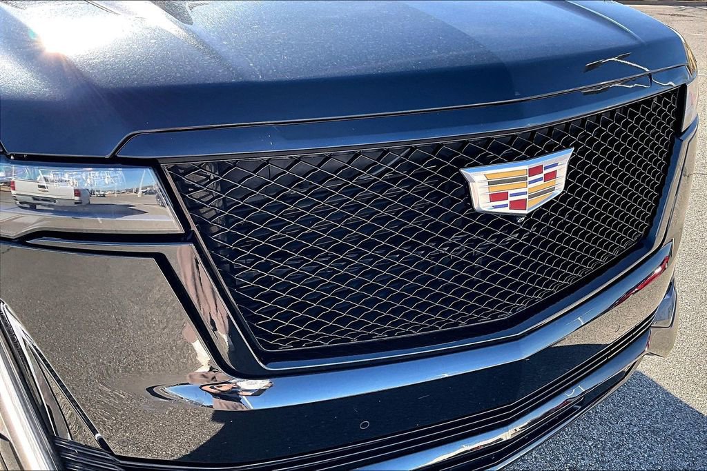 Used 2023 Cadillac Escalade ESV Sport image 31