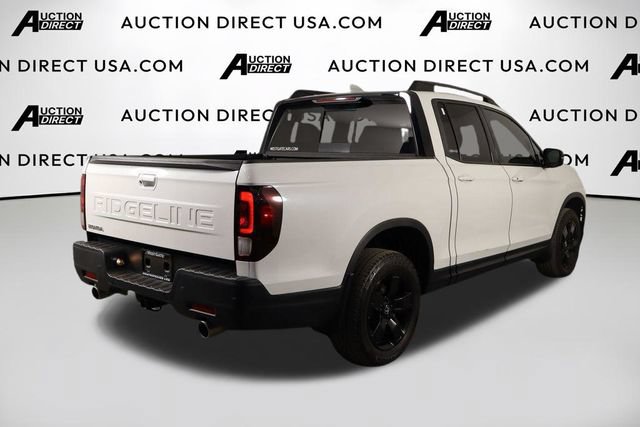 Used 2025 Honda Ridgeline Black Edition image 42