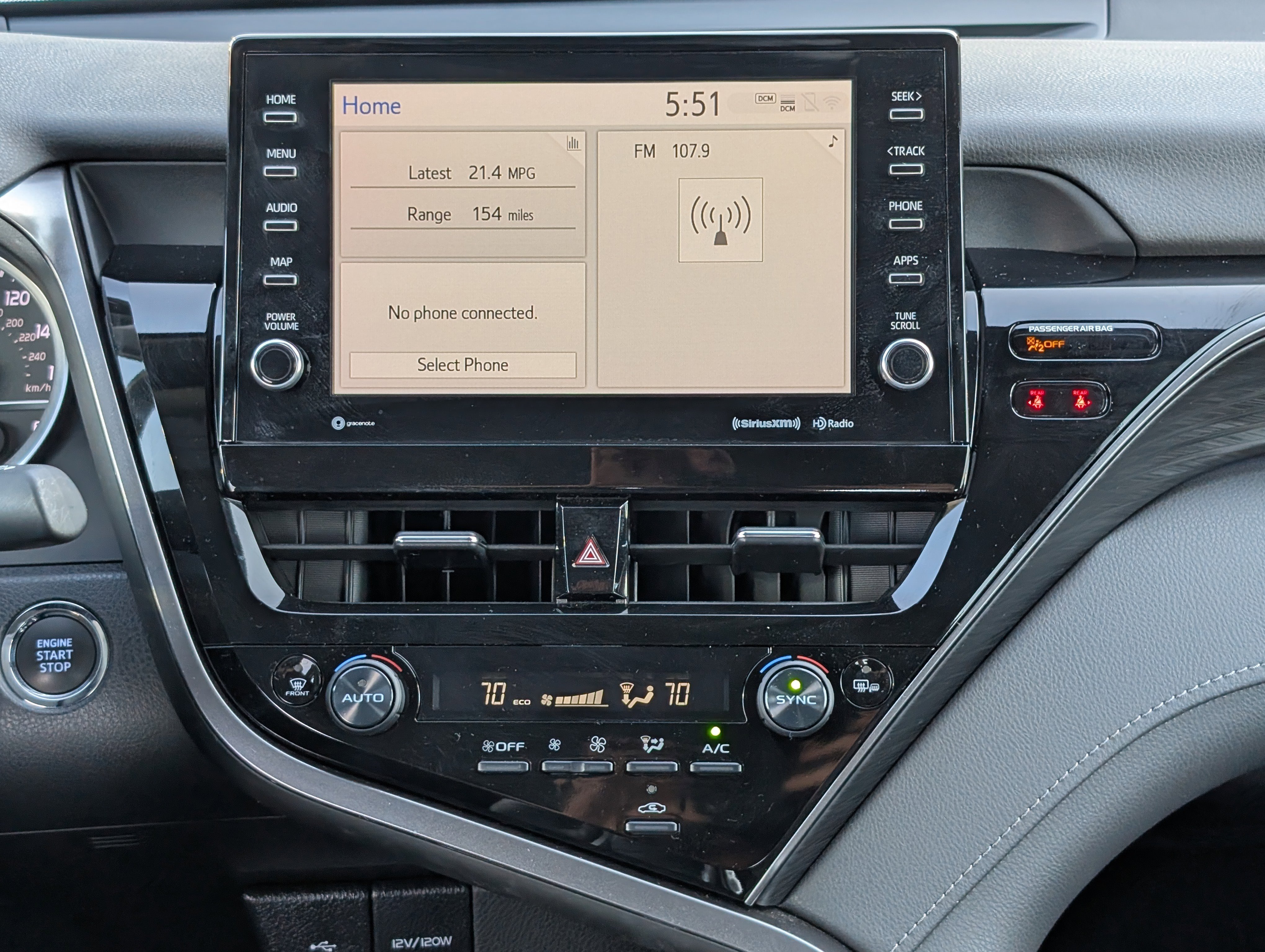 Used 2023 Toyota Camry XLE image 16