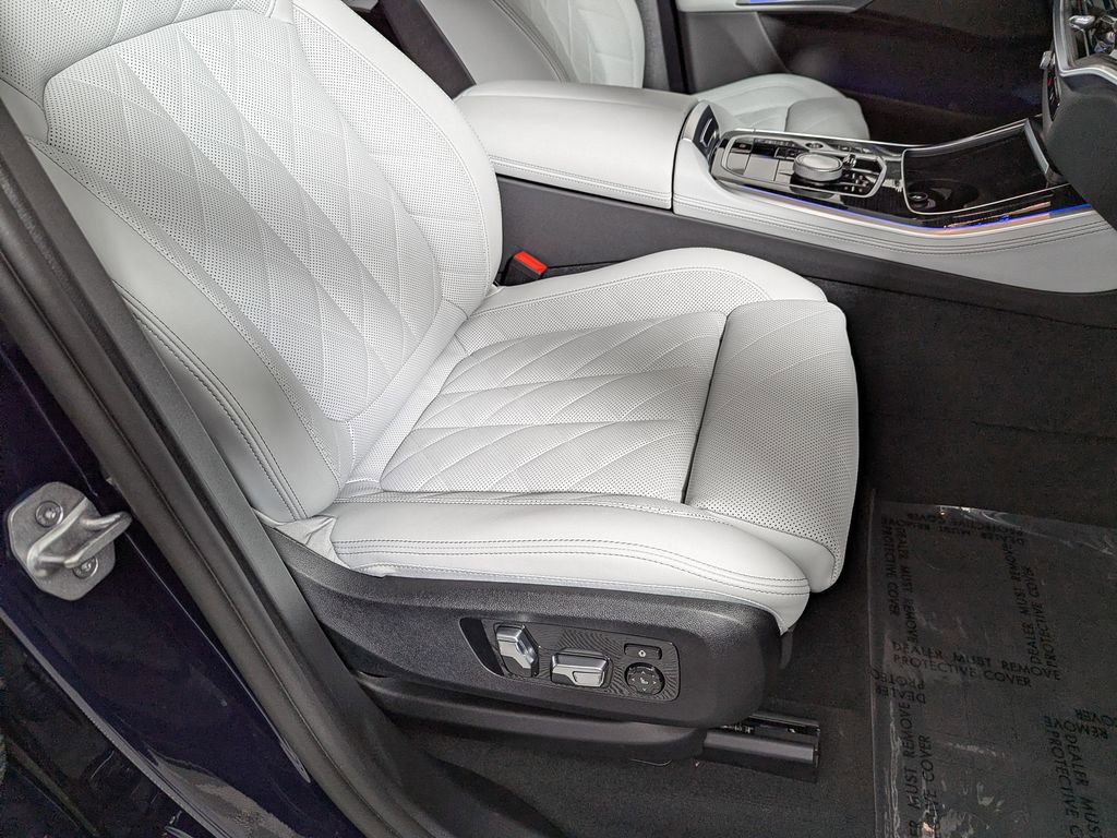 Certified 2024 BMW X5 M60i image 29