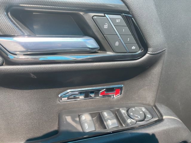Used 2023 GMC Sierra 1500 AT4 w/ Technology Package image 11