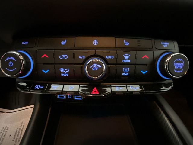 Used 2022 Dodge Durango GT image 18