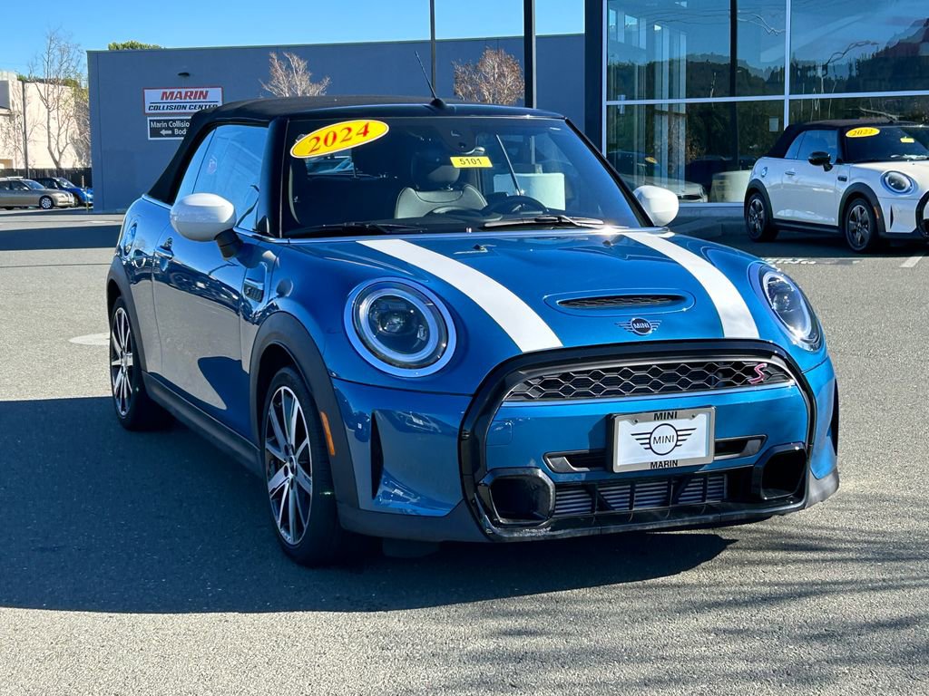 Used 2024 MINI Cooper S image 7