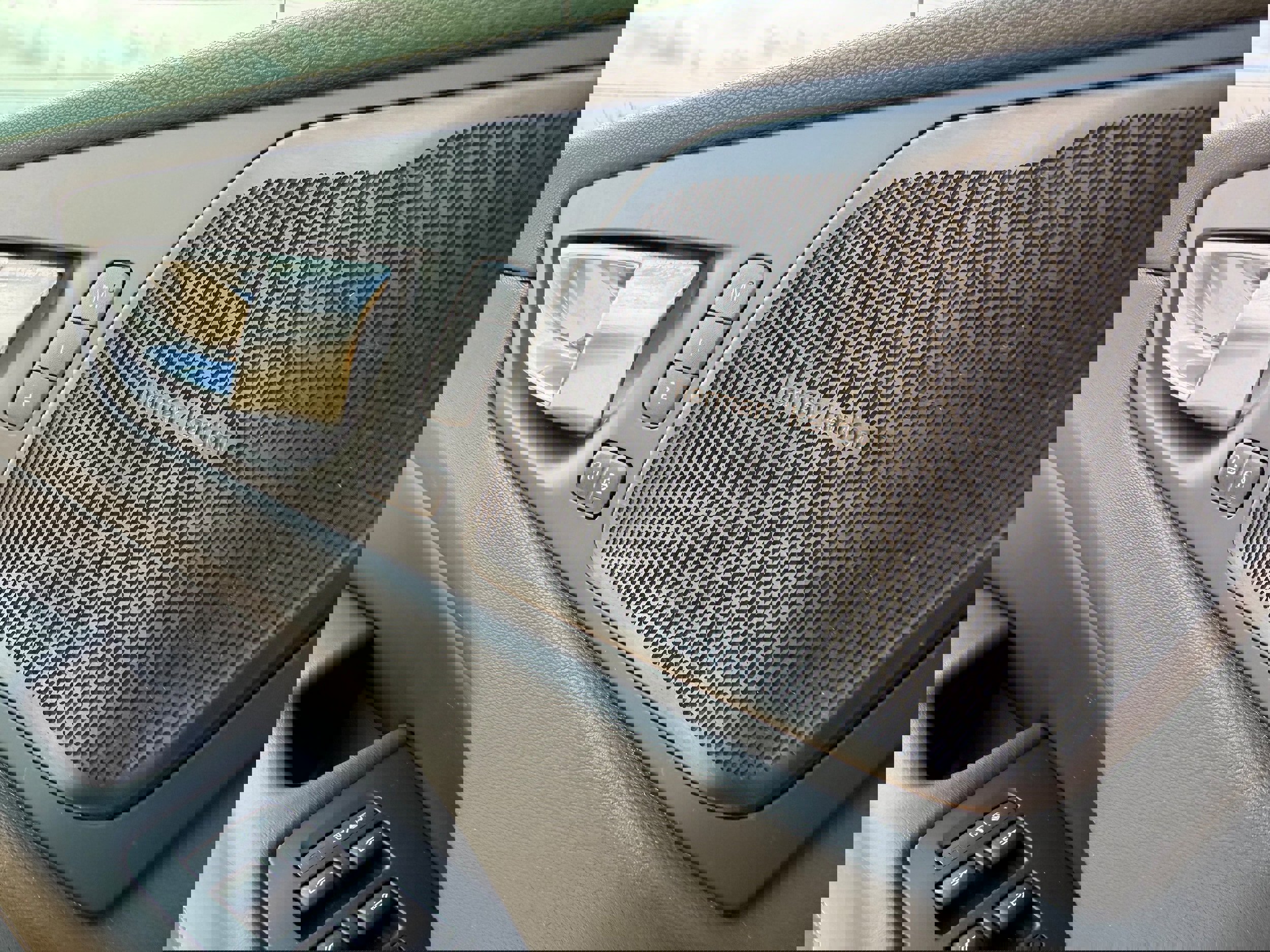 Certified 2024 Volvo XC60 B5 Ultimate image 25