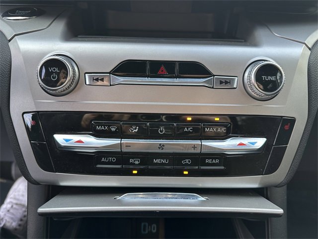 Certified 2022 Ford Explorer XLT image 23