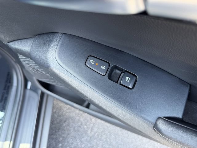 Certified 2024 Kia Seltos EX FWD image 29