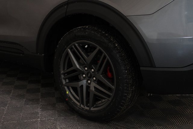 New 2026 Ford Explorer ST w/ Sun And Sound Package image 28