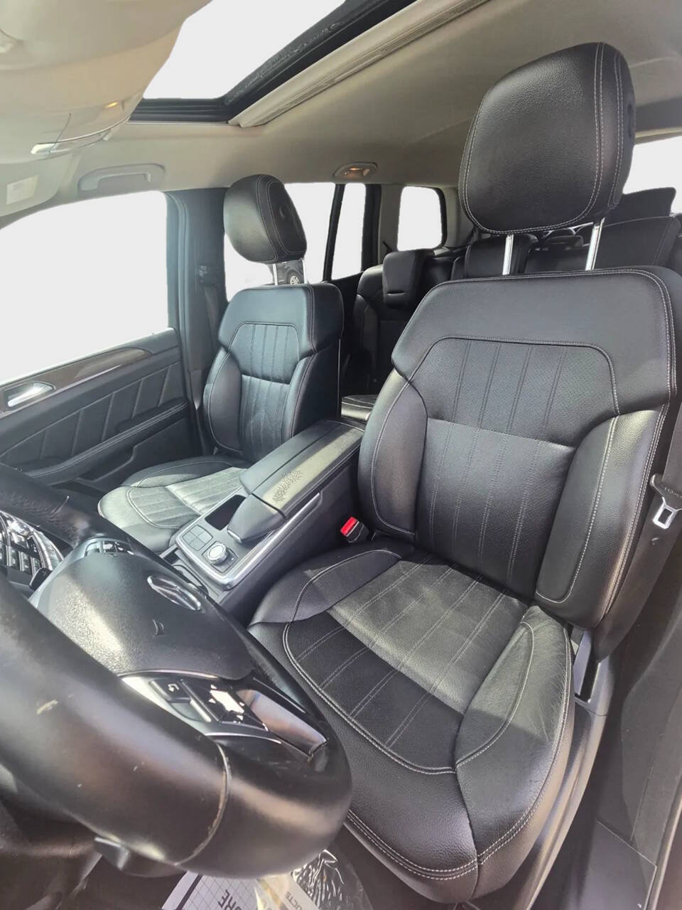 Used 2016 Mercedes-Benz GL 450 4MATIC w/ Premium I Package image 12